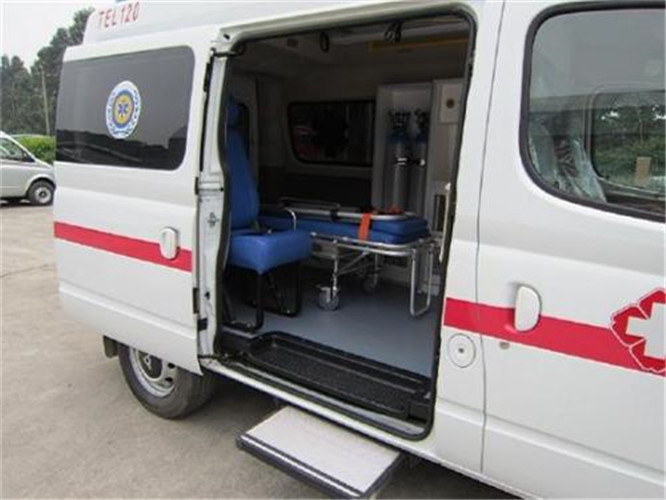 和田市救护车出租服务案例7