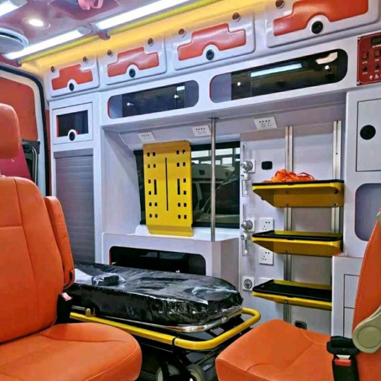 和田市长途救护车护送病人租赁价格